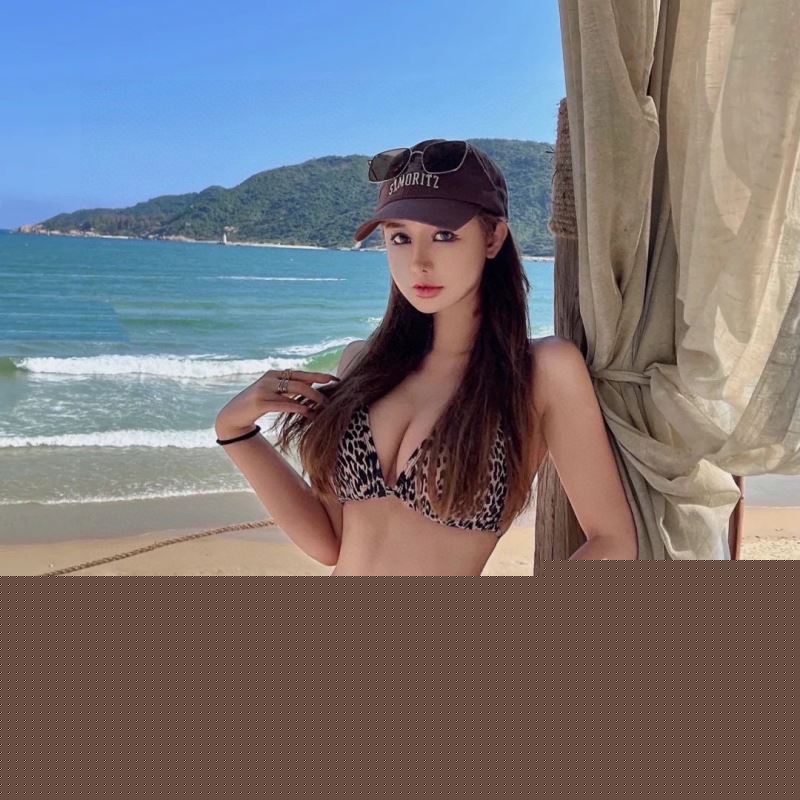ch**an D*or